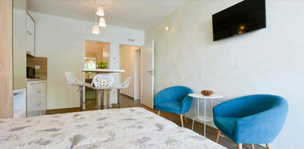 Lavender Apt. W. Balcony In Old Town Zadar Eksteriør bilde