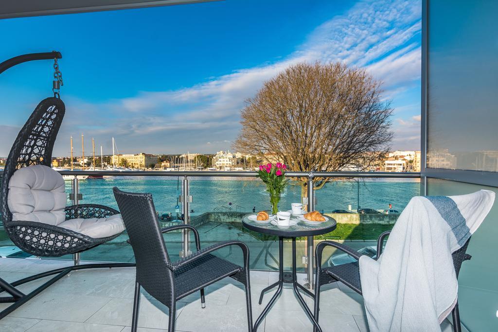 Lavender Apt. W. Balcony In Old Town Zadar Eksteriør bilde